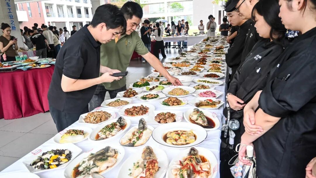 舌尖上的毕业礼！酒旅学子成果展惊艳亮相