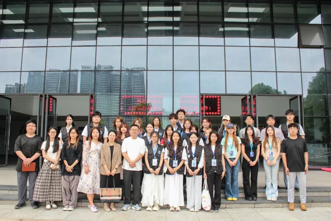 东职院“流量天团”空降！与我校新媒体上演“华山论剑”