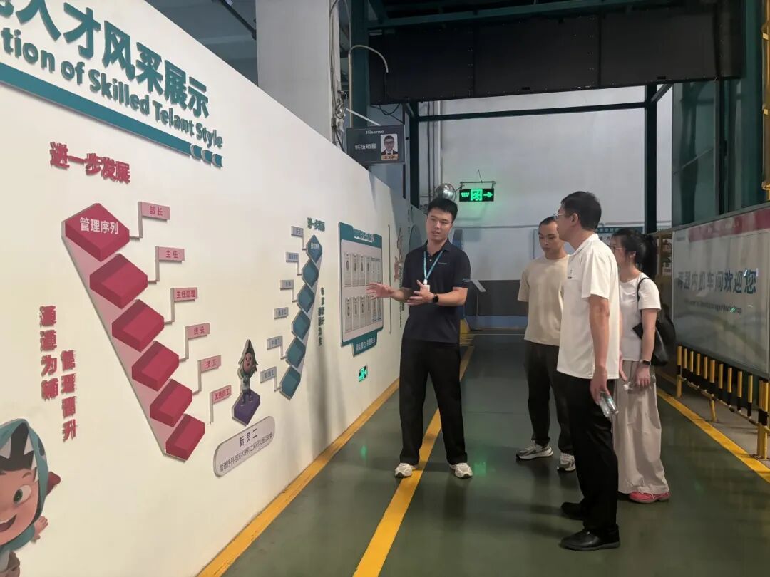 走出校园“抢”岗位！我校信工学院直奔深圳鸿蒙、海信